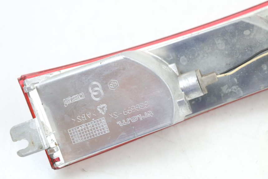 photo de LEWY TYLNY KIERUNKOWSKAZ PIAGGIO XEVO - X EVO 125 (2007 - 2017) - Punkty mocowania