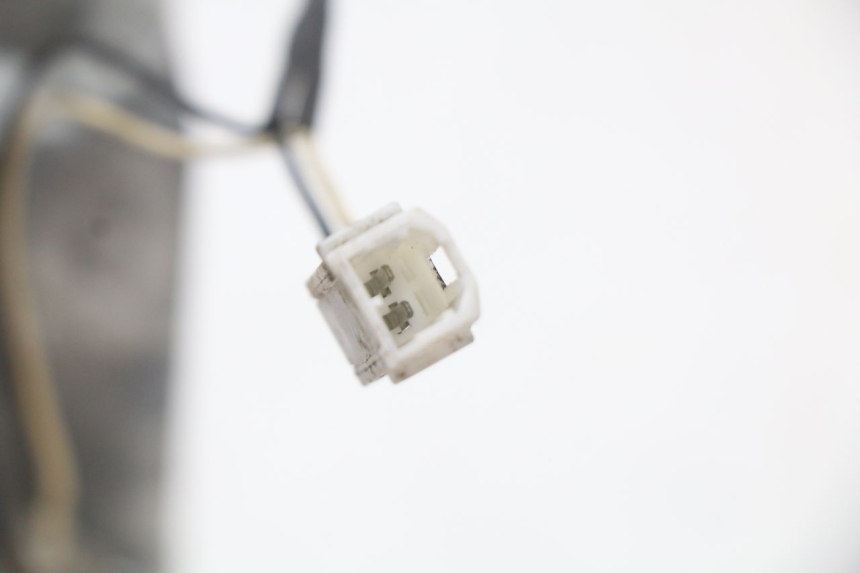 photo de LEWY TYLNY KIERUNKOWSKAZ PIAGGIO XEVO - X EVO 125 (2007 - 2017) - Część sprawdzona