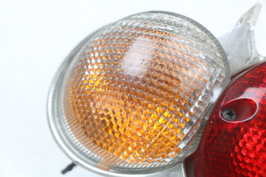 photo de LEWY TYLNY KIERUNKOWSKAZ YAMAHA YP MAJESTY 125 (2002 - 2006) - Zoom stanu zużycia