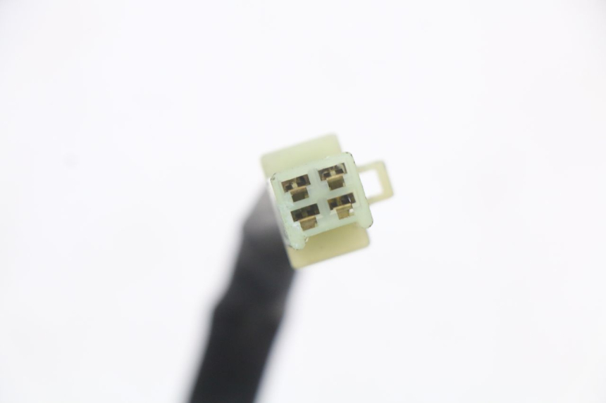 photo de LEWY TYLNY KIERUNKOWSKAZ YAMAHA YP MAJESTY 125 (2002 - 2006) - Część sprawdzona