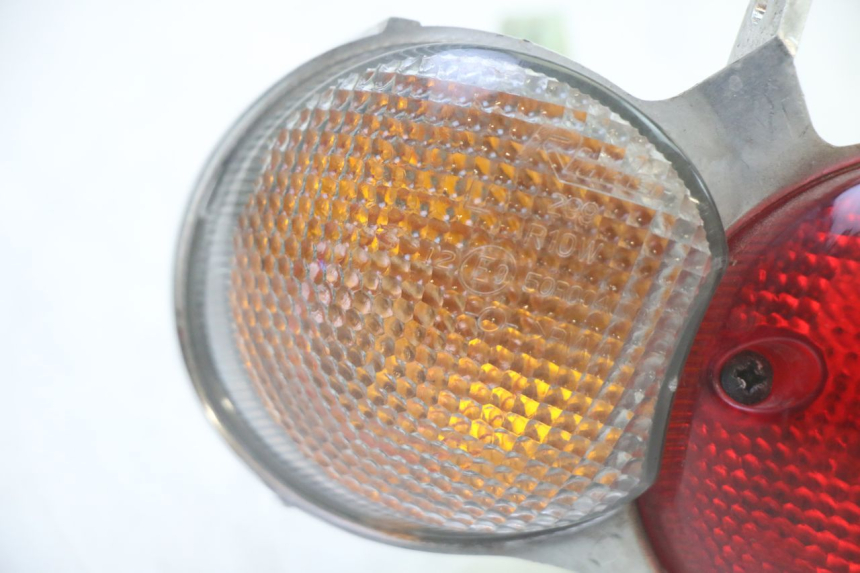 photo de LEWY TYLNY KIERUNKOWSKAZ YAMAHA YP MAJESTY 125 (2002 - 2006) - Zoom stanu zużycia