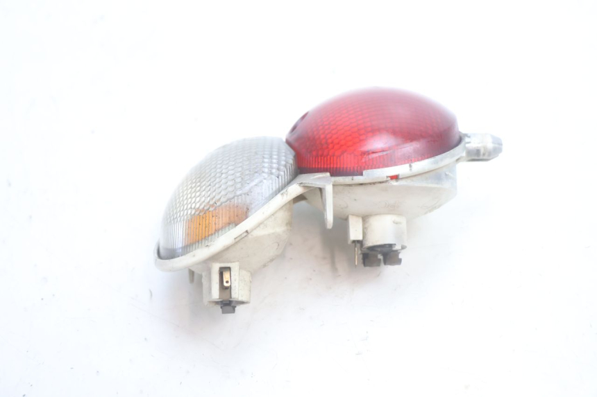 photo de LEWY TYLNY KIERUNKOWSKAZ YAMAHA YP MAJESTY 125 (2002 - 2006) - Zoom stanu zużycia
