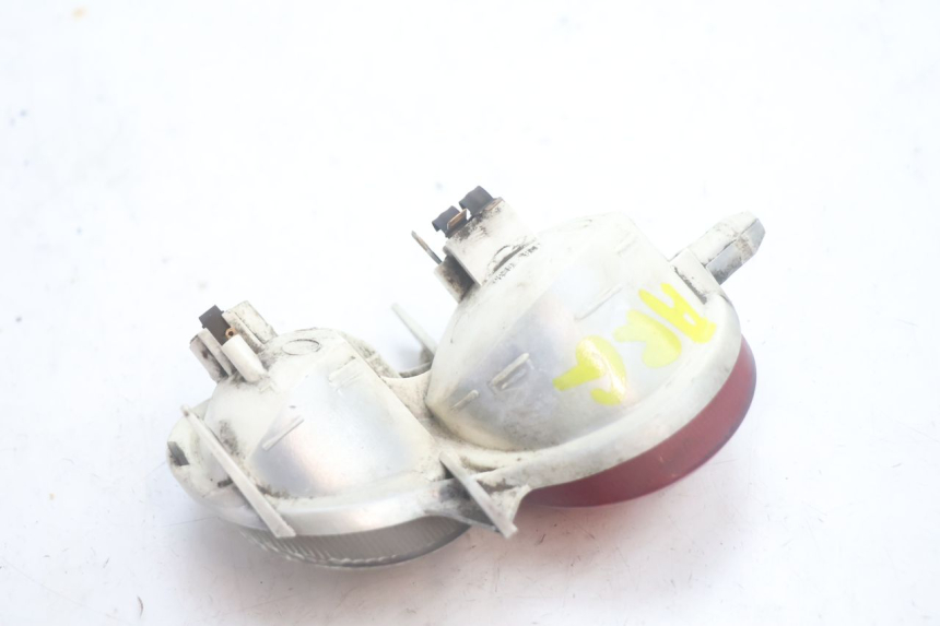 photo de LEWY TYLNY KIERUNKOWSKAZ YAMAHA YP MAJESTY 125 (2002 - 2006) - Inny kąt widzenia