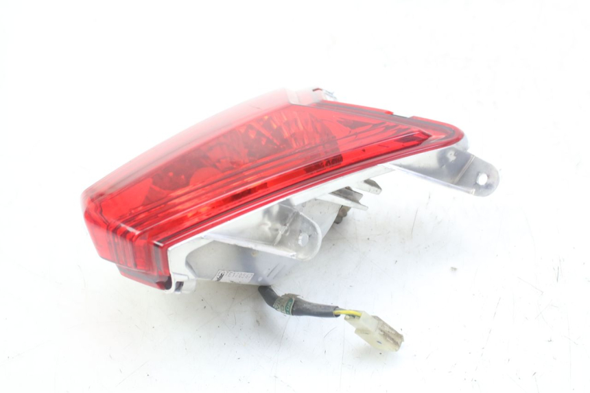 photo de LAMPA TYLNA PEUGEOT GEOPOLIS RS 125 (2007 - 2009) - Zbliżenie techniczne