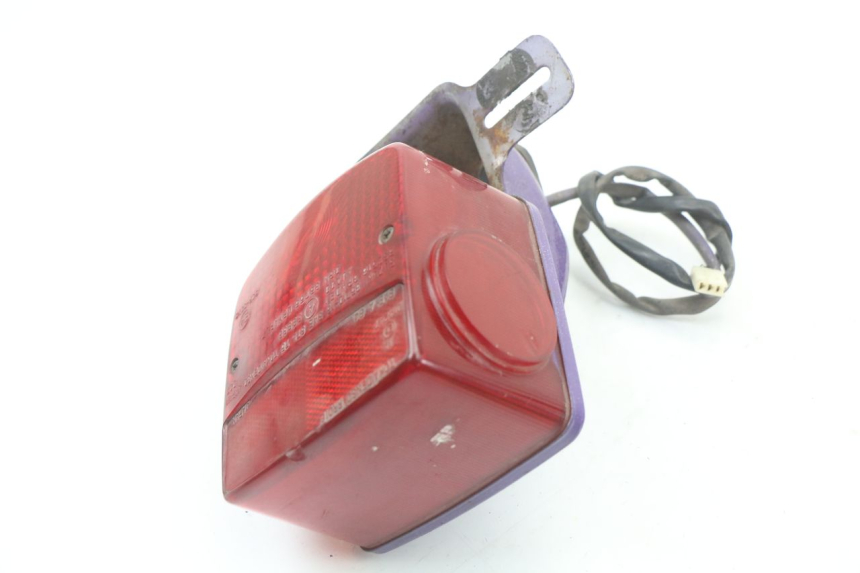 photo de LAMPA TYLNA SUZUKI GN 125 (1997 - 2000) - Zbliżenie techniczne