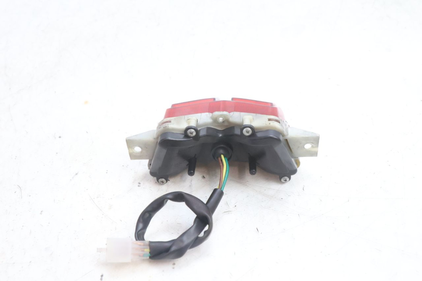 photo de LAMPA TYLNA NECO GPX LC 2T 50 (2014 - 2018) - Inny kąt widzenia