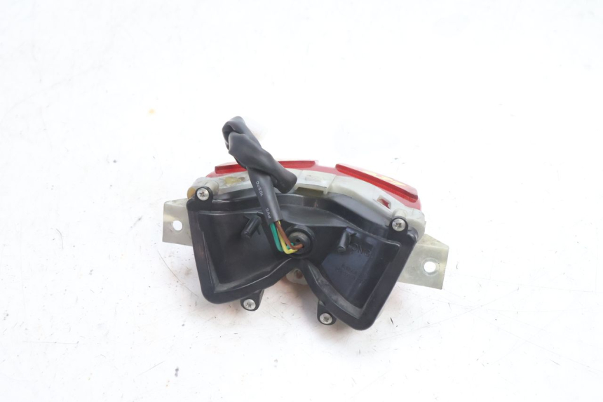 photo de LAMPA TYLNA NECO GPX LC 2T 50 (2014 - 2018) - Punkty mocowania
