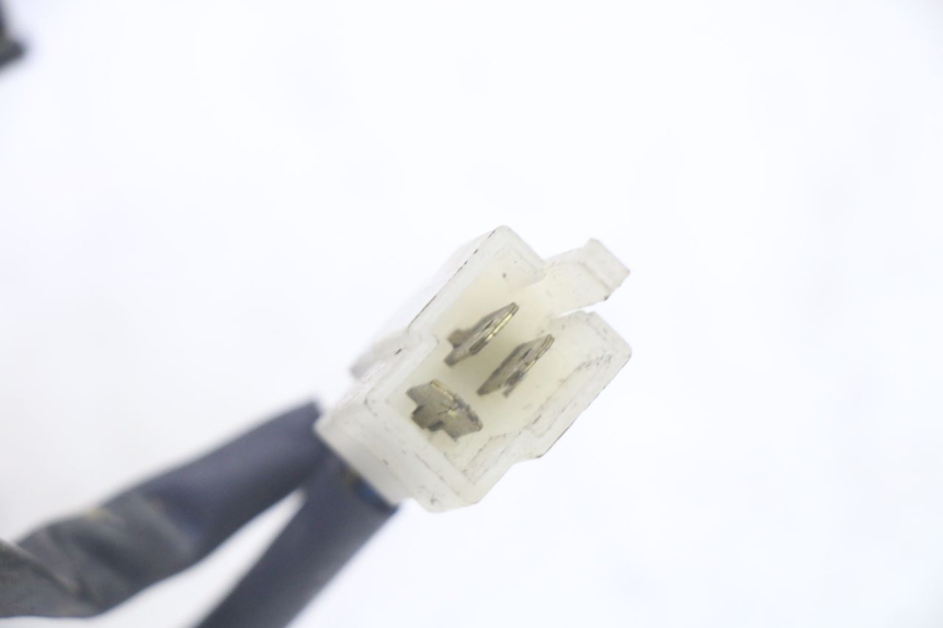 photo de LAMPA TYLNA KAWASAKI GPX R WARBIRD 600 (1988 - 1993) - Punkty mocowania