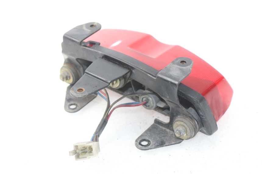 photo de LAMPA TYLNA KAWASAKI GPZ S 500 (1994 - 2005) - Stan powierzchni