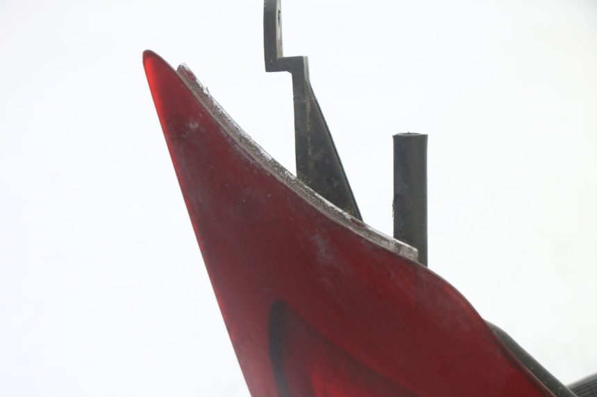 photo de LAMPA TYLNA KYMCO GRAND DINK 125 (2008 - 2014) - Zoom stanu zużycia