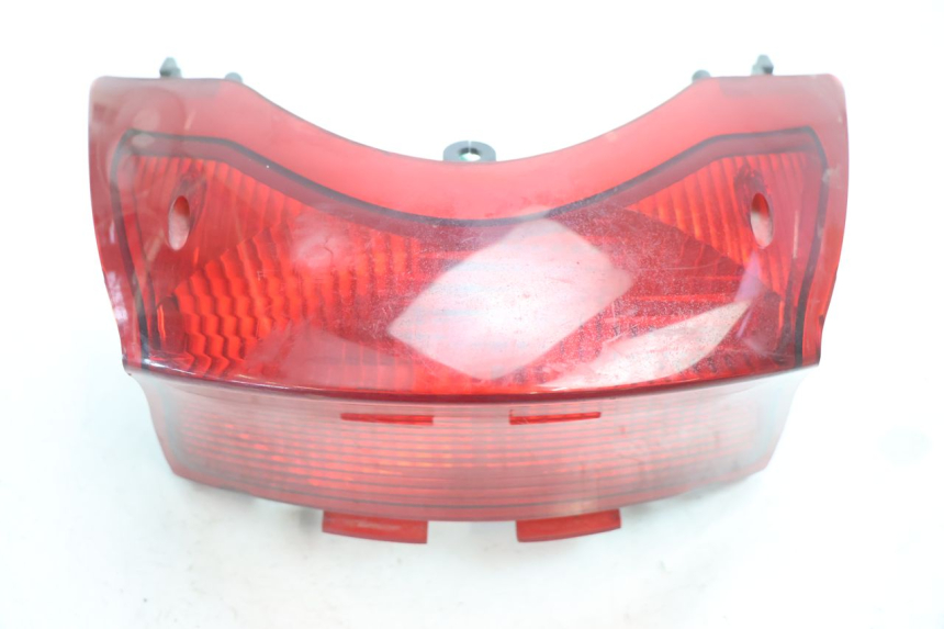 photo de LAMPA TYLNA KYMCO GRAND DINK 125 (2008 - 2014) - Inny kąt widzenia