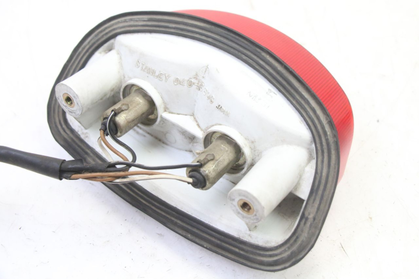 photo de LAMPA TYLNA SUZUKI GS GSE 500 (2001 - 2003) - Widok ogólny