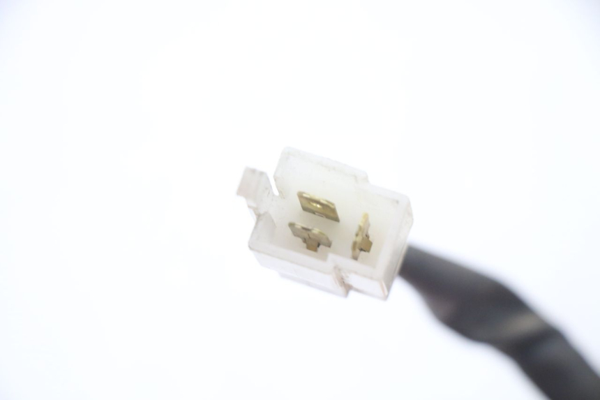 photo de LAMPA TYLNA SUZUKI GS GSE 500 (2001 - 2003) - Punkty mocowania