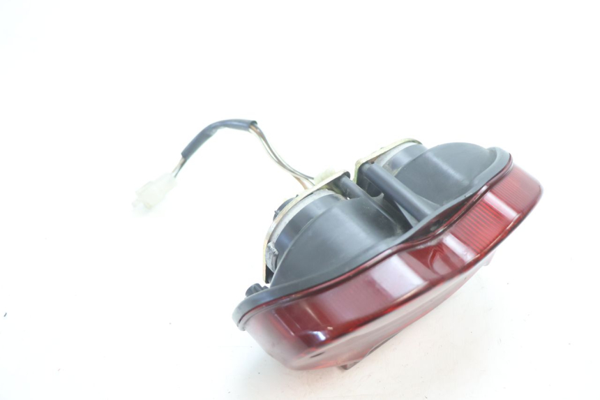 photo de ŚWIATŁO TYLNE SUZUKI GSF N BANDIT 1200 (2001 - 2005) - Zoom stanu zużycia