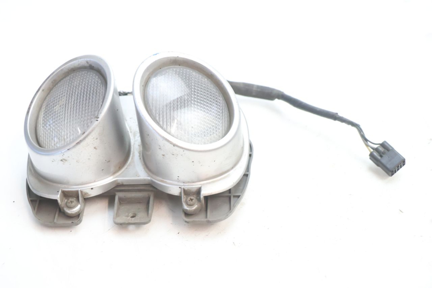 photo de LAMPA TYLNA SUZUKI GSR 600 (2005 - 2012) - Zoom stanu zużycia
