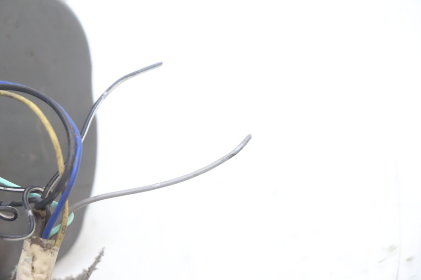 photo de LAMPA TYLNA SUZUKI GSR 600 (2005 - 2012) - Stan powierzchni