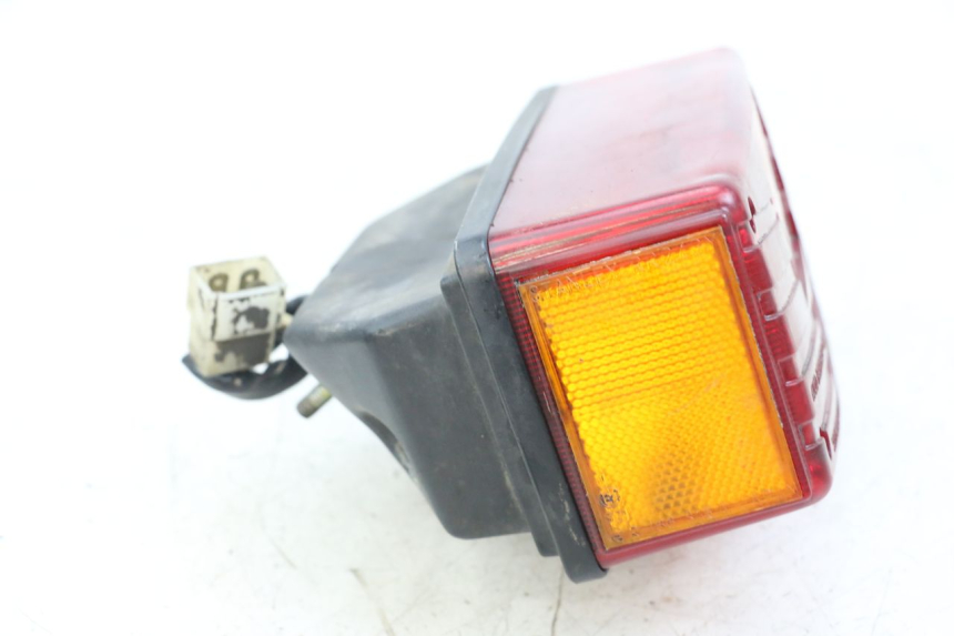 photo de LAMPA TYLNA SUZUKI GSX E 250 (1982 - 1983) - Zoom stanu zużycia