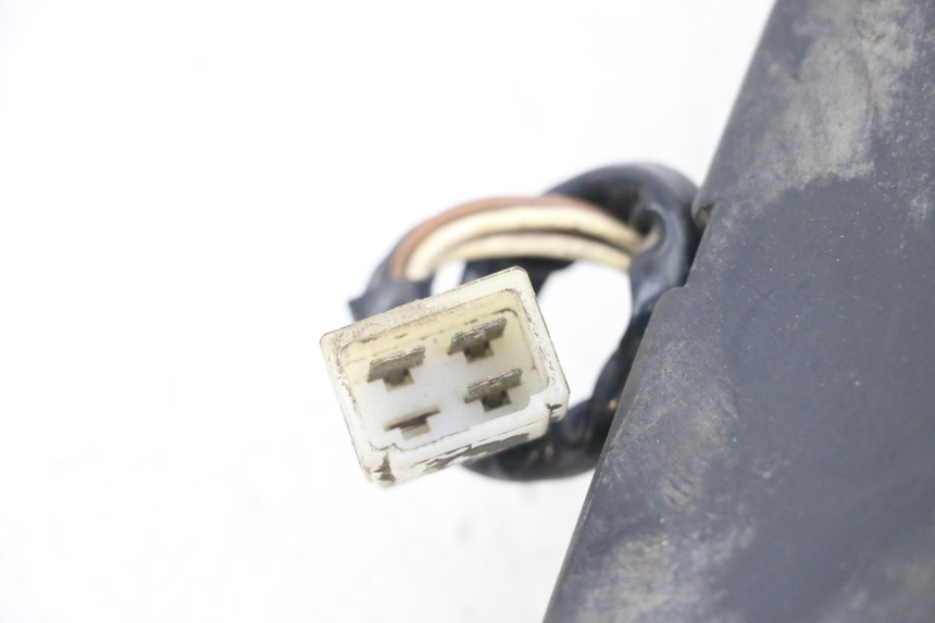 photo de LAMPA TYLNA SUZUKI GSX E 250 (1982 - 1983) - Stan powierzchni