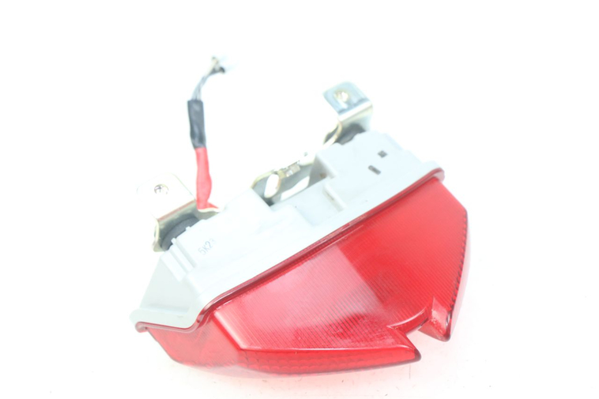 photo de LAMPA TYLNA SUZUKI GSX-R GSXR 750 (2011 - 2016) - Inny kąt widzenia