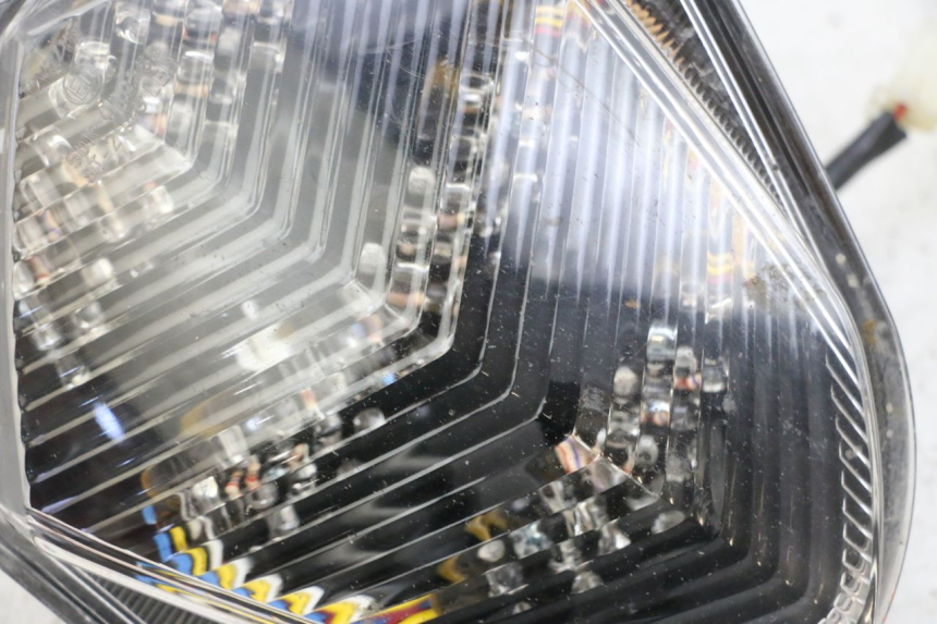 photo de TYLNA LAMPA SUZUKI GSXR GSX-R 1000 (2003 - 2004) - Część sprawdzona