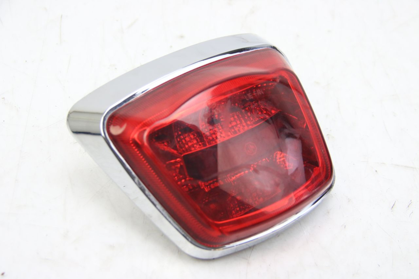 photo de LAMPA TYLNA JM MOTORS GT LINE 4T 50 (2021 - 2023) - Widok główny