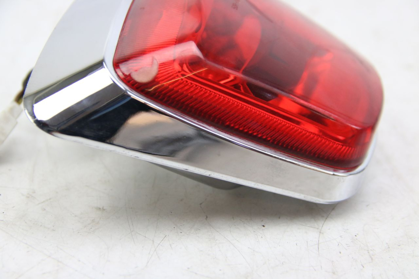 photo de LAMPA TYLNA JM MOTORS GT LINE 4T 50 (2021 - 2023) - Zbliżenie techniczne