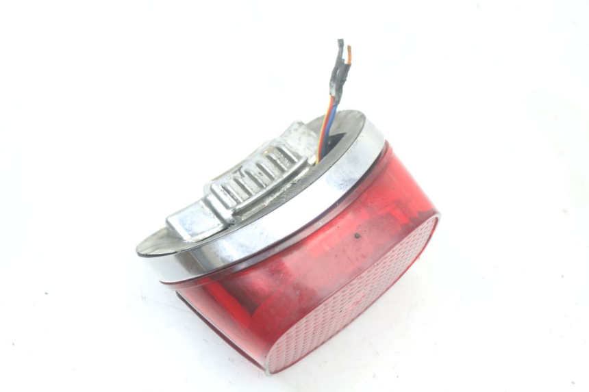 photo de LAMPA TYLNA HARLEY DAVIDSON SPORTSTER XL CUSTOM 883 (1999 - 2006) - Stan powierzchni