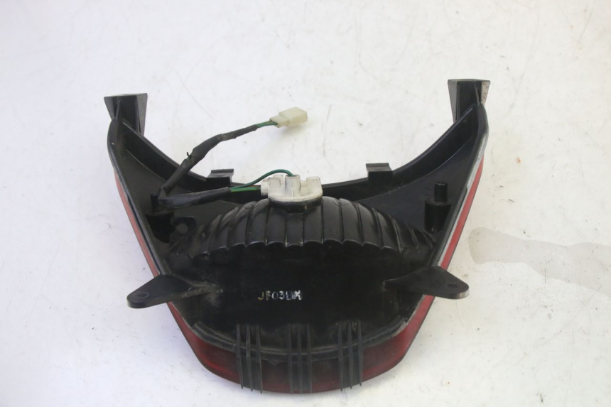 photo de LAMPA TYLNA DAELIM HISTORY 125 (2001 - 2002) - Inny kąt widzenia