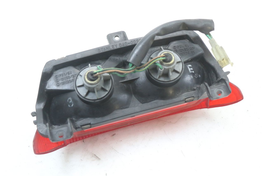 photo de LAMPA TYLNA HONDA CBR F 1000 (1993 - 1996) - Zbliżenie techniczne