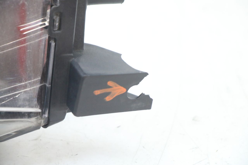 photo de LAMPA TYLNA HONDA SH i 300 (2015 - 2020) - Inny kąt widzenia