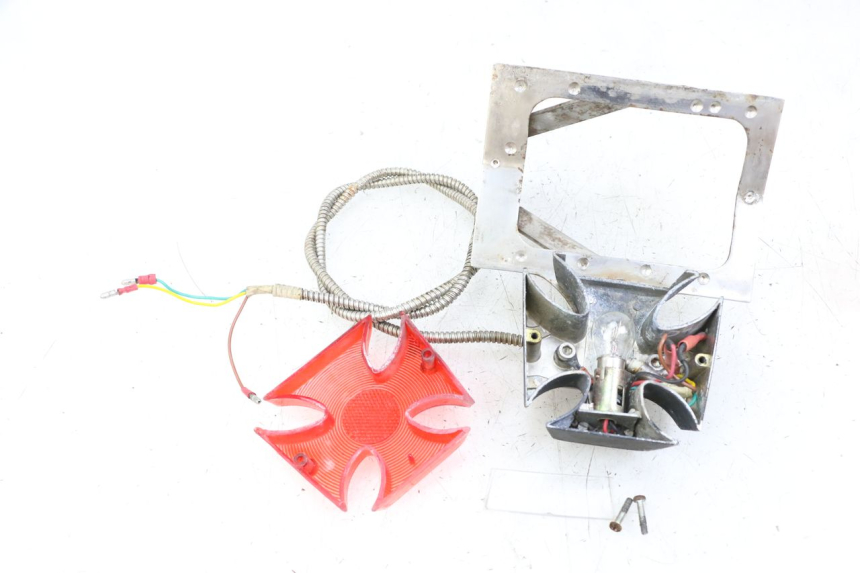 photo de LAMPA TYLNA HONDA VT C2 SHADOW 750 (1997 - 2001) - Szczegół części