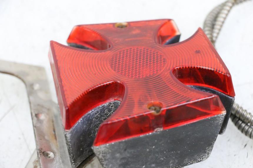 photo de LAMPA TYLNA HONDA VT C2 SHADOW 750 (1997 - 2001) - Inny kąt widzenia