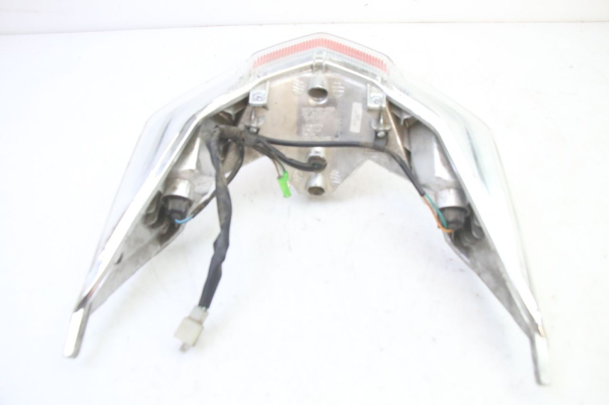 photo de LAMPA TYLNA SYM JET 14 4T 50 (2018 - 2022) - Punkty mocowania