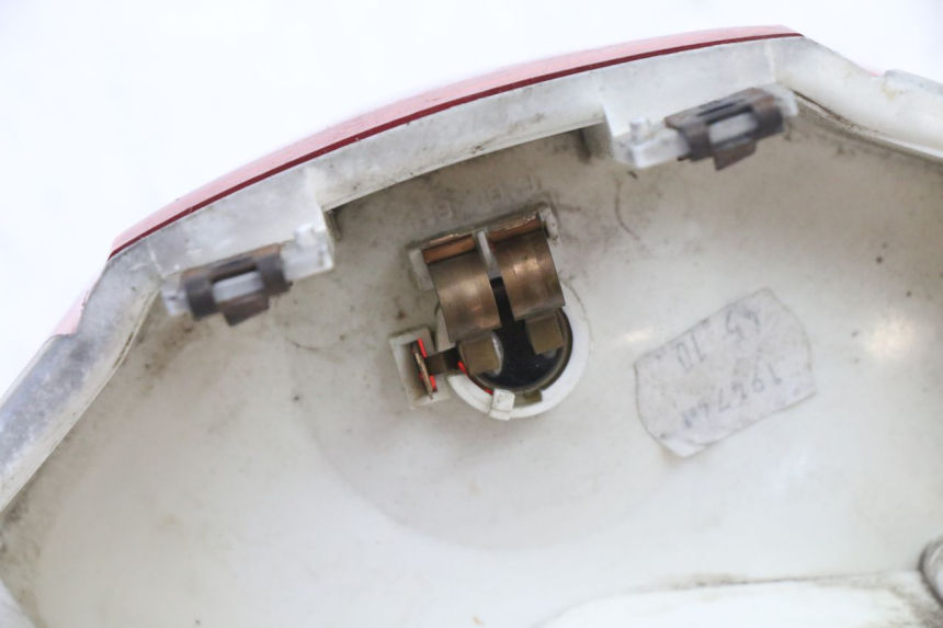 photo de LAMPA TYLNA YAMAHA JOG R 50 (2004 - 2014) - Oznaczenia i referencje