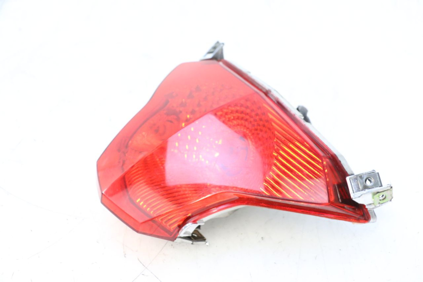 photo de LAMPA TYLNA RIDE JUMP 2T 50 (2012 - 2017) - Zbliżenie techniczne