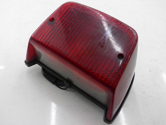 photo de LAMPA TYLNA KAWASAKI ZEPHYR 550 (1991 - 1998) - Widok główny