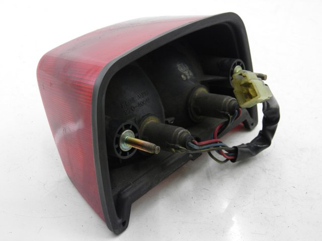 photo de LAMPA TYLNA KAWASAKI ZEPHYR 550 (1991 - 1998) - Inny kąt widzenia