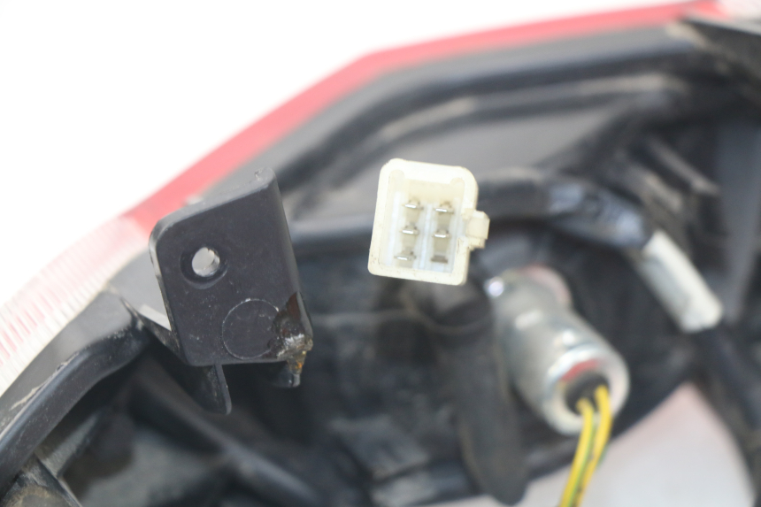 photo de LAMPA TYLNA PEUGEOT KISBEE 2T 50 (2010 - 2017) - Widok ogólny