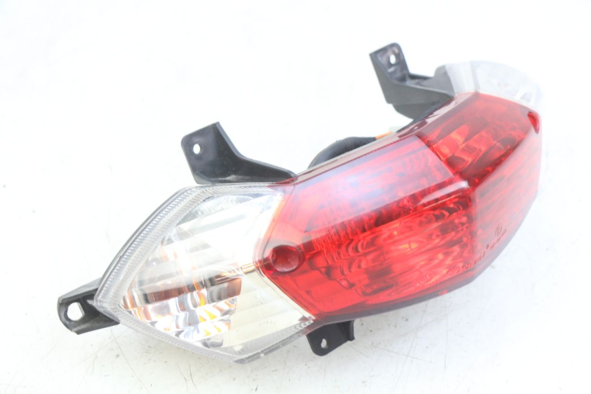 photo de LAMPA TYLNA PEUGEOT KISBEE 2T 50 (2010 - 2017) - Widok ogólny