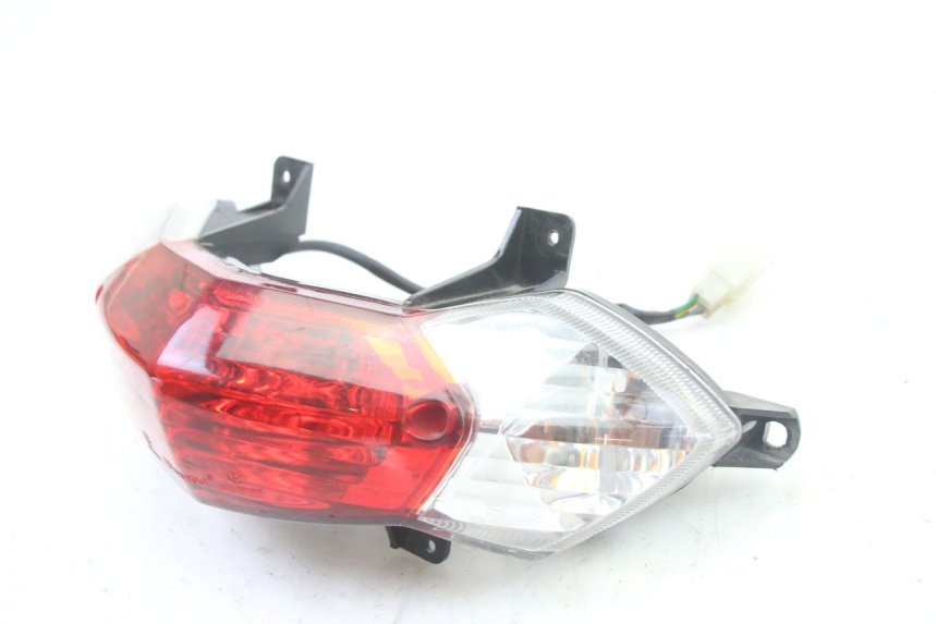 photo de LAMPA TYLNA PEUGEOT KISBEE 2T 50 (2010 - 2017) - Zoom stanu zużycia