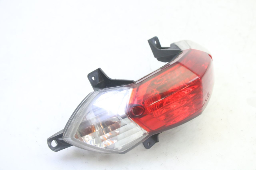 photo de LAMPA TYLNA PEUGEOT KISBEE 2T 50 (2010 - 2017) - Szczegół części