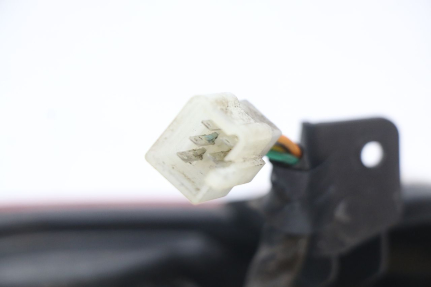 photo de LAMPA TYLNA PEUGEOT KISBEE 4T 50 (2010 - 2017) - Widok produktu