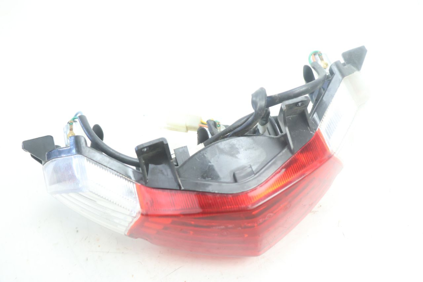 photo de LAMPA TYLNA PEUGEOT KISBEE 4T 50 (2018 - 2022) - Widok ogólny