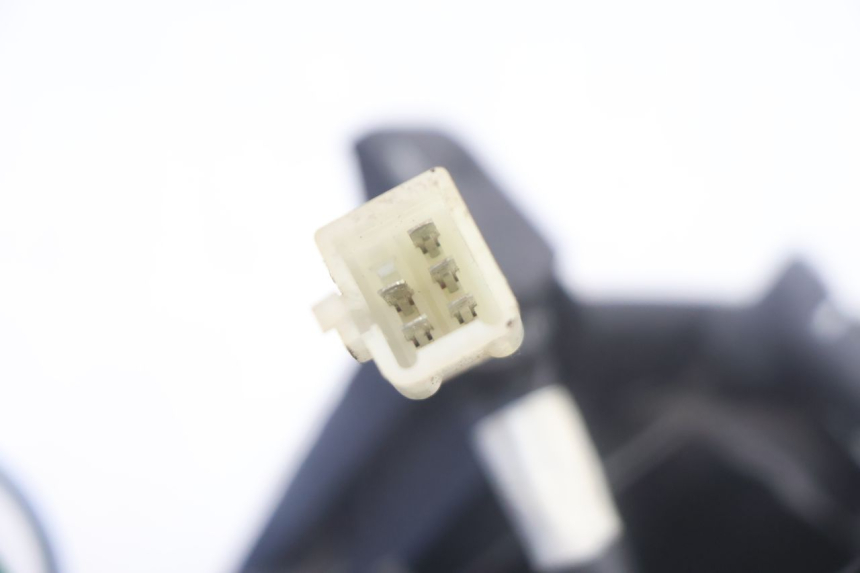 photo de LAMPA TYLNA PEUGEOT KISBEE 4T 50 (2018 - 2022) - Stan powierzchni