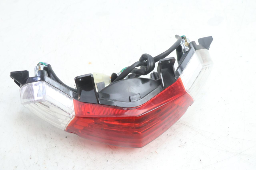 photo de LAMPA TYLNA PEUGEOT KISBEE 4T 50 (2010 - 2017) - Widok ogólny