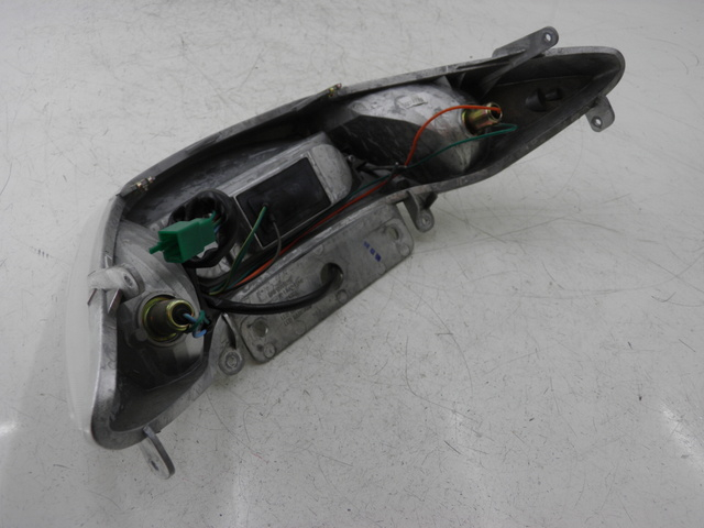 photo de LAMPA TYLNA KYMCO XCITING RI ABS 500 (2010) - Inny kąt widzenia