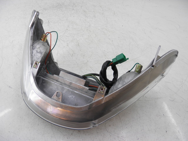 photo de LAMPA TYLNA KYMCO XCITING RI ABS 500 (2010) - Zbliżenie techniczne