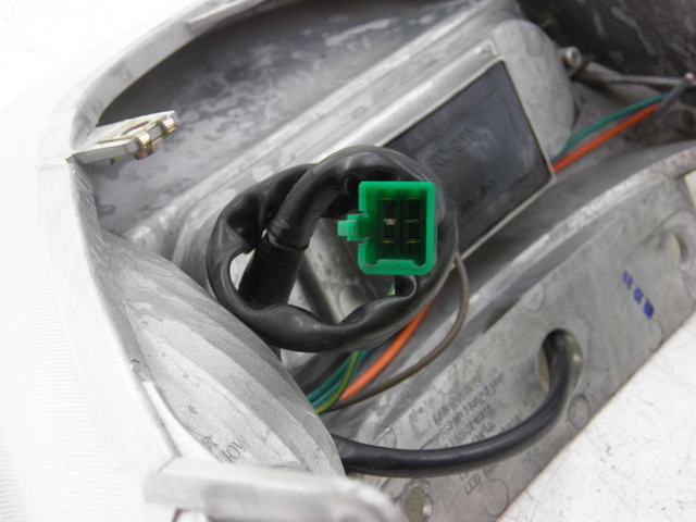 photo de LAMPA TYLNA KYMCO XCITING RI ABS 500 (2010) - Stan powierzchni
