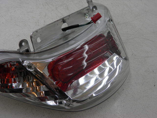 photo de LAMPA TYLNA KYMCO XCITING RI ABS 500 (2010) - Oznaczenia i referencje