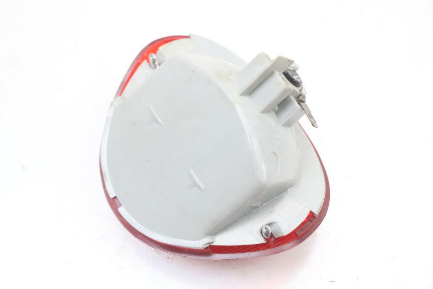 photo de LAMPA TYLNA PIAGGIO LIBERTY 4T 50 (2004 - 2008) - Zoom stanu zużycia